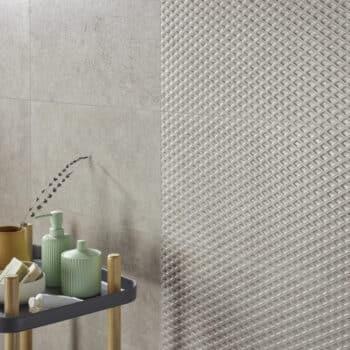 Levanto Pearl Tile - Close-up Detail